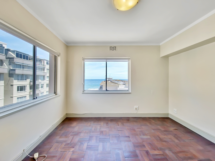 To Let 2 Bedroom Property for Rent in Sea Point Western Cape